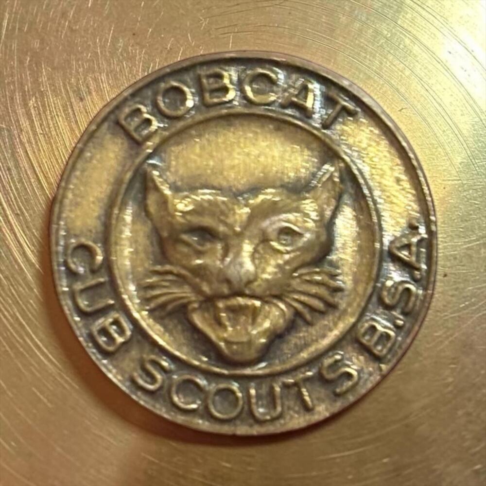 1940s BSA Bobcat Cub Scout Brass Pin Fierce Cat Vintage Rank Badge